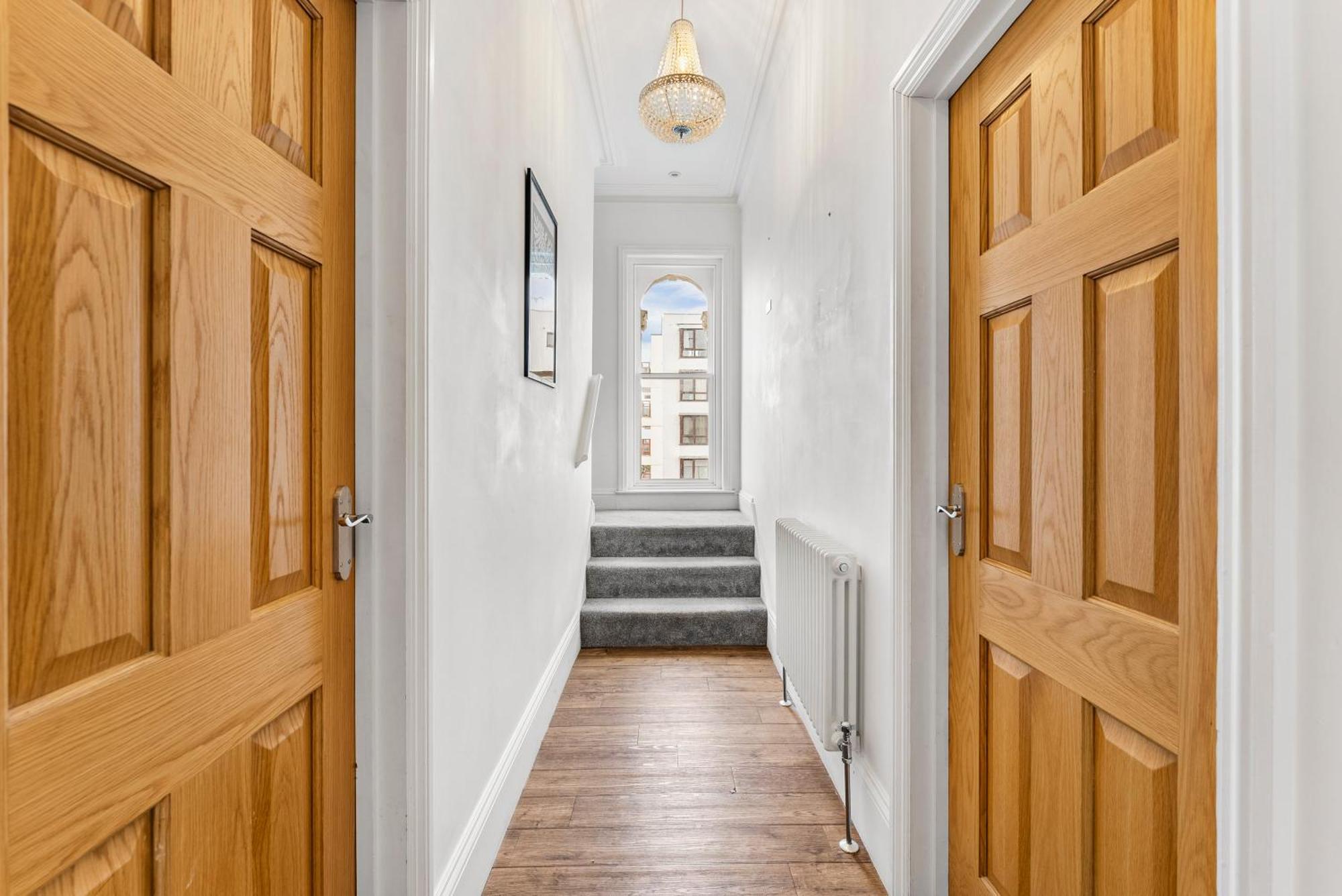 Boutique 3 Bedroom Penthouse With Sea Views